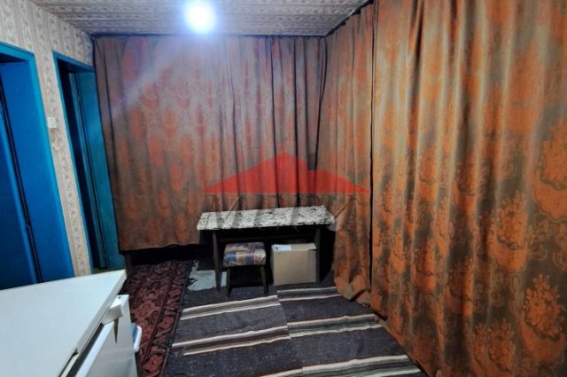 Къща-близнак