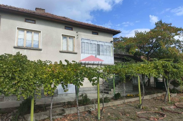 Къща в с.Ореш