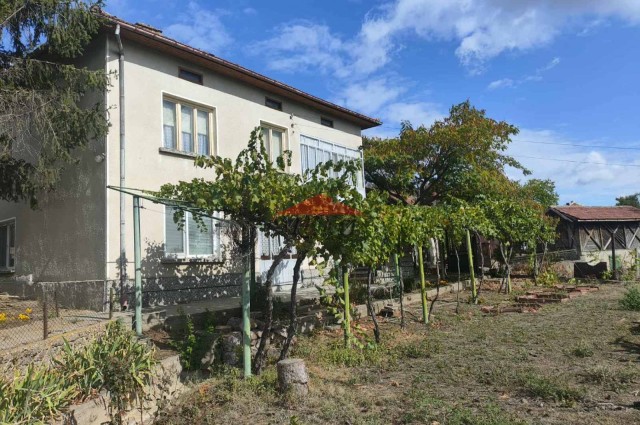 Къща в с.Ореш