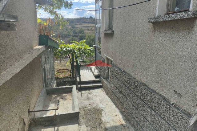 Къща в с.Ореш