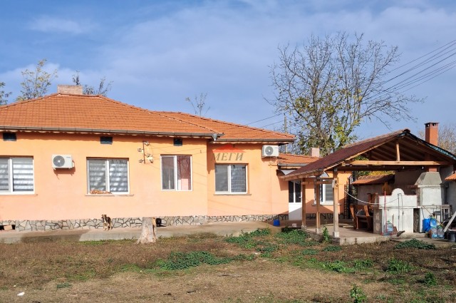 Къща с.Червена