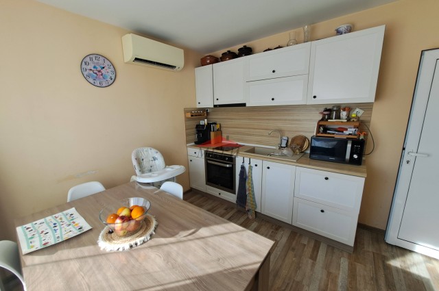 Къща в с.Царевец