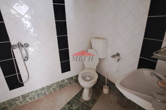 Етаж от къща