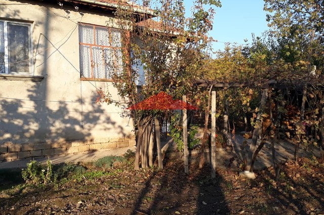 Къща с.Царевец