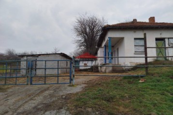 Стопанска сграда