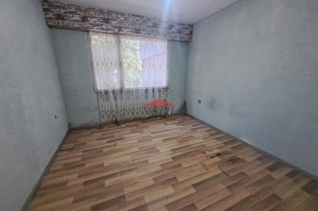 2 - стаен