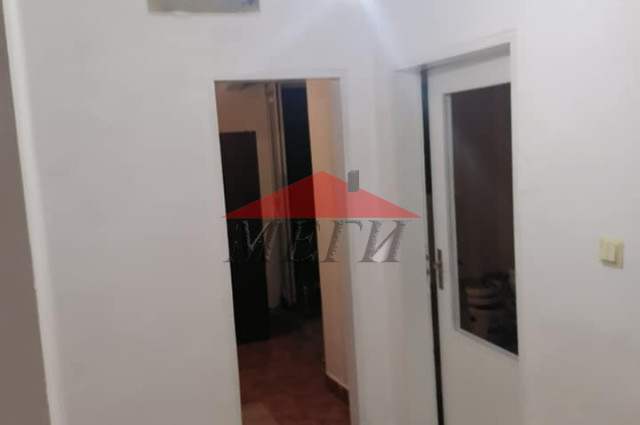 Къща-близнак