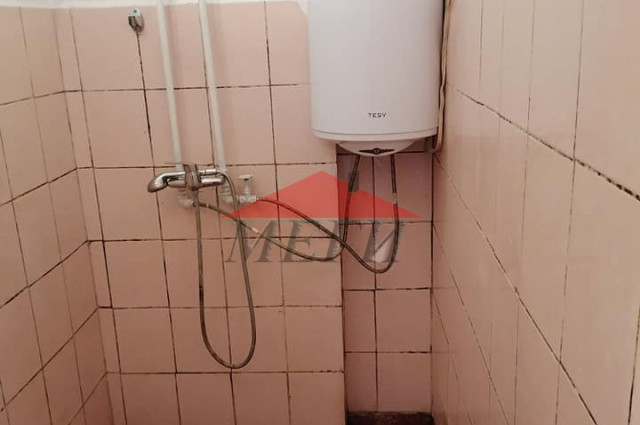 Къща-близнак