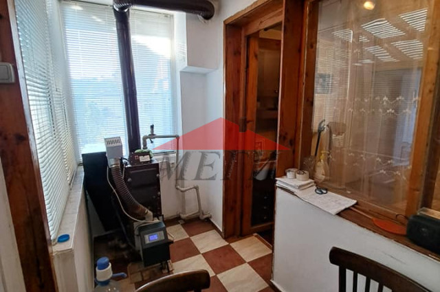 Къща-близнак