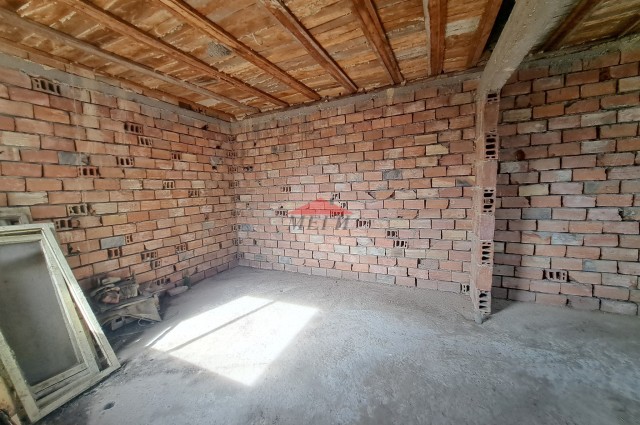 Къща с.Вардим