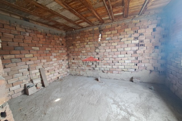 Къща с.Вардим